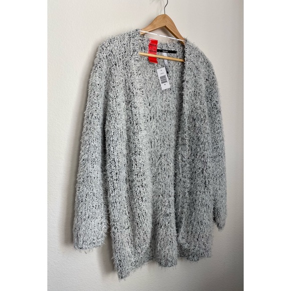 SOLD      Kensie Frosted Shaggy Oversized Cardigan - Picture 3 of 13